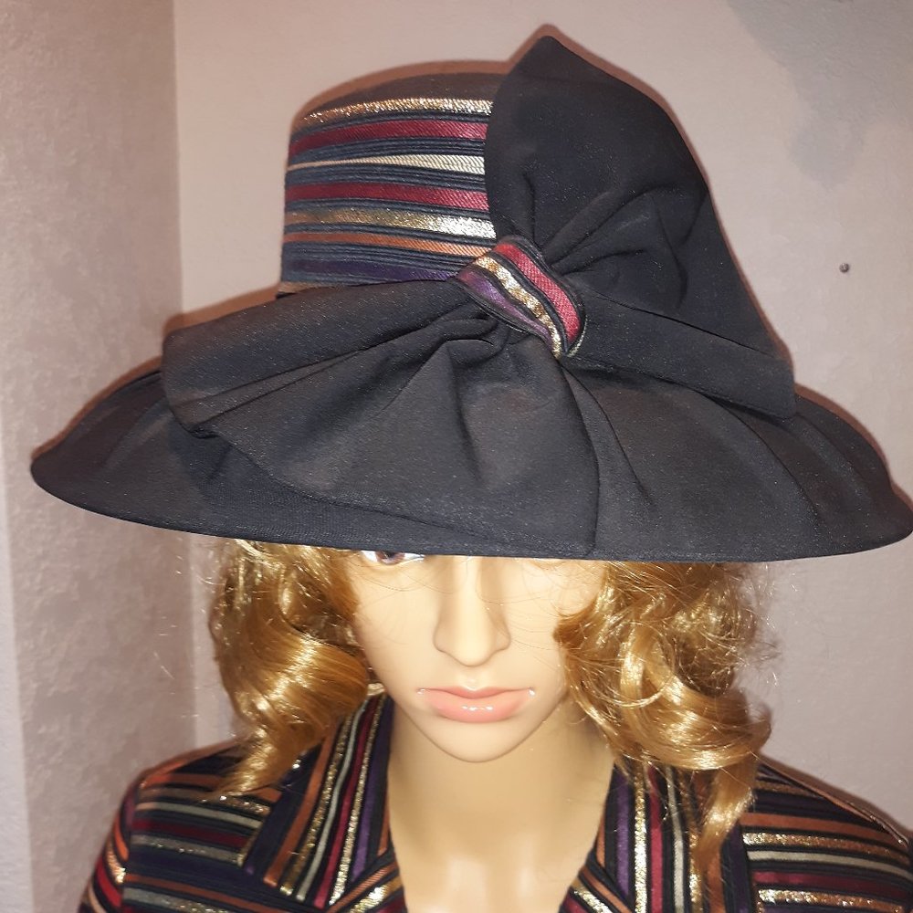 St. Anthony 2-piece Suit (Size 10) with Matching Hat